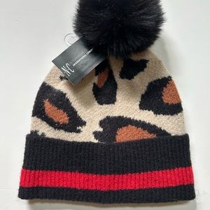 NWT Macy’s INC Brand Womens’ Leopard Beanie with Faux Fur Pom Pom.Warm & Stylish